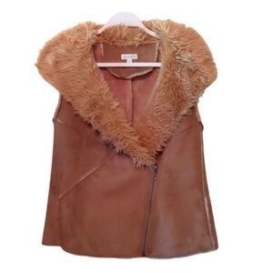 Brown Vest Faux Suede Furry Collar Medium